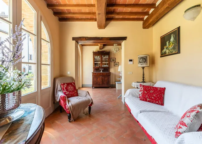 Il Borgo أريتسو